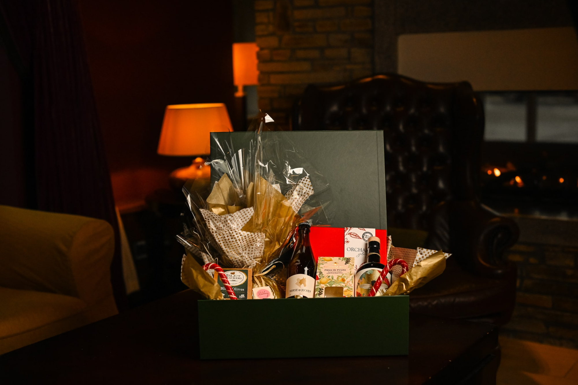 h_j-nov-25-002-min.jpg ( H&J-NOV-25-002-min) h j nov 25 002 min